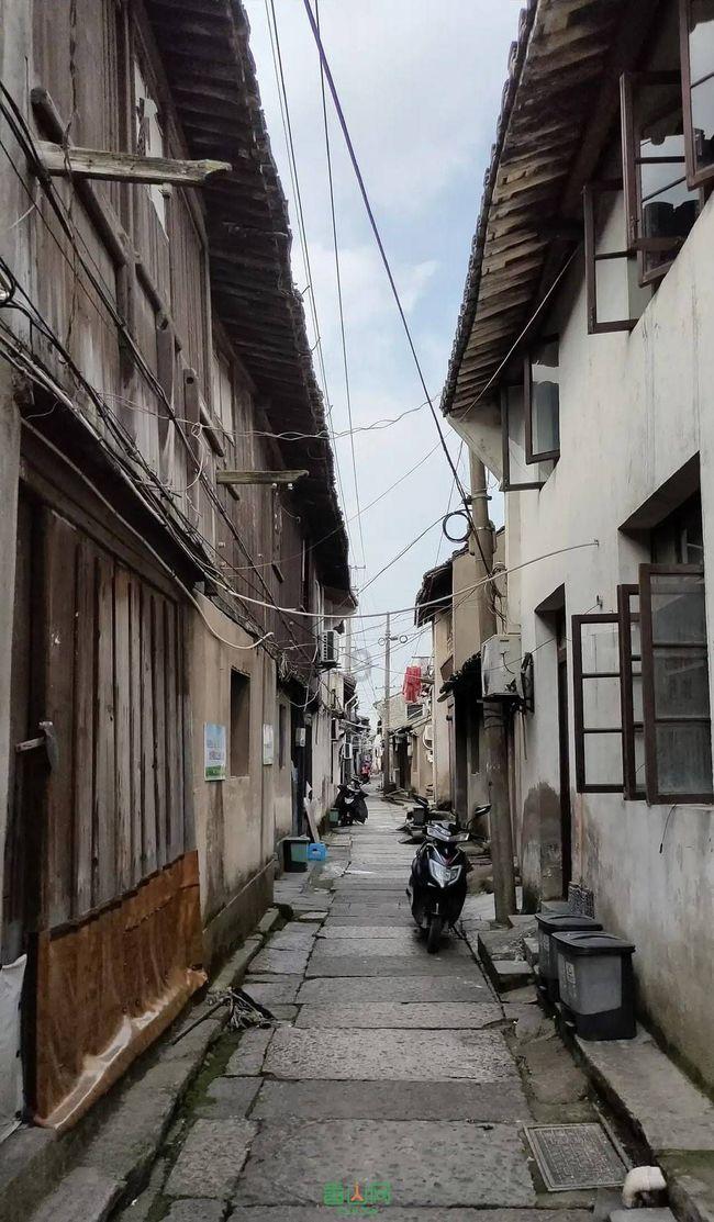 全省工业和信息化工作会议召开